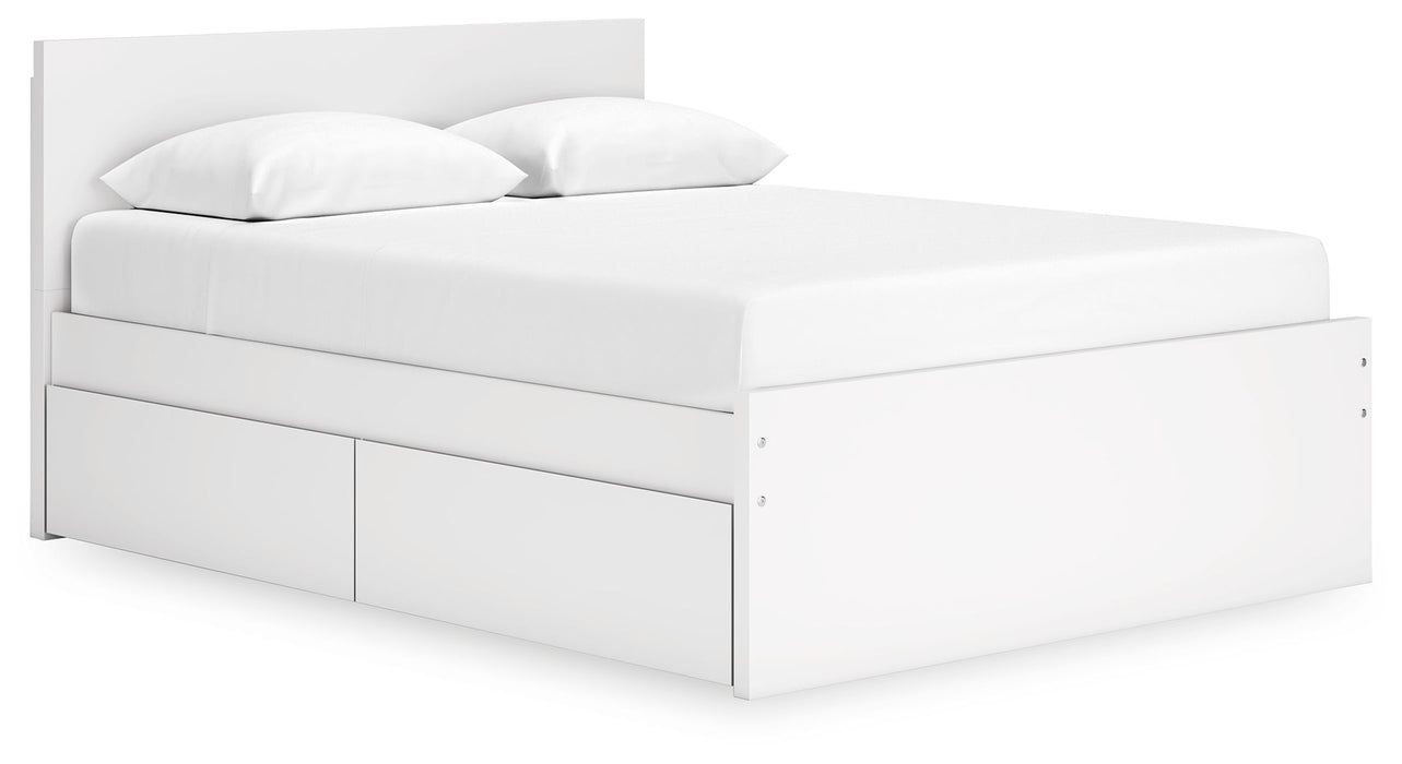 Onita - Panel Platform Bed