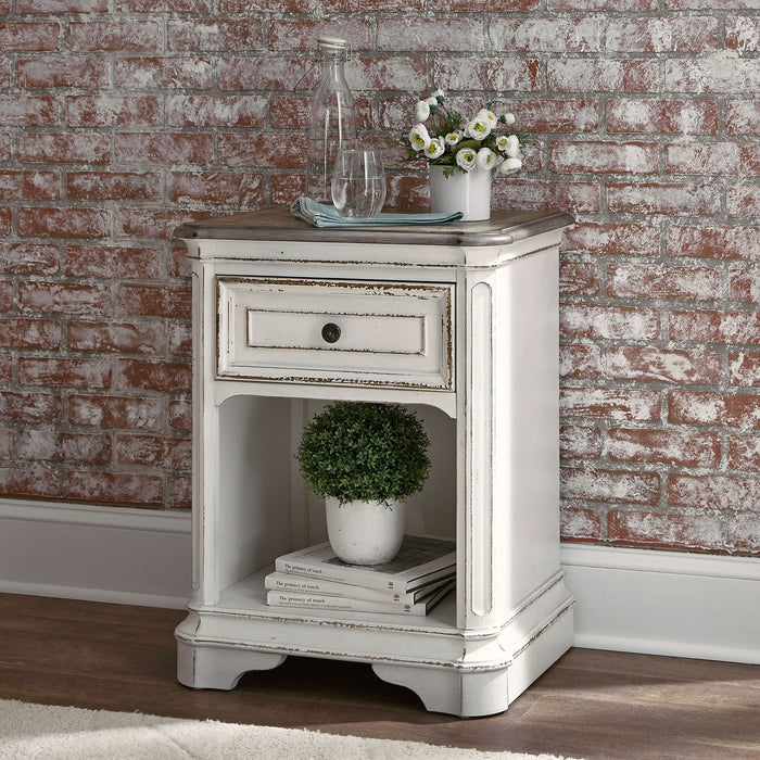 Magnolia Manor - 1 Drawer Nightstand - Antique White