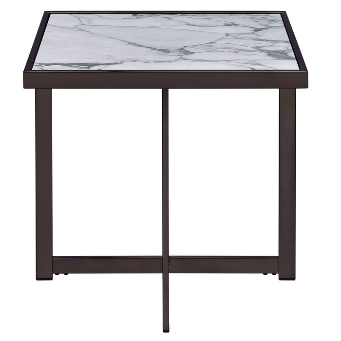 Kayley - Table