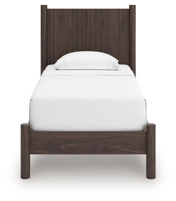 Pamytta - Panel Platform Bed