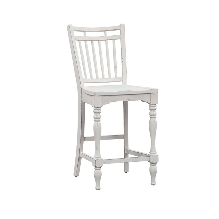 Magnolia Manor - Spindle Back Chair