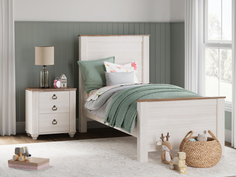 Willowton - Panel Bed