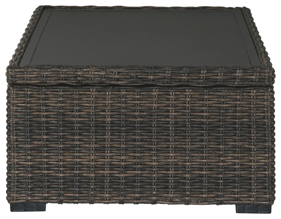 Grasson Lane - Brown - Rectangular Cocktail Table